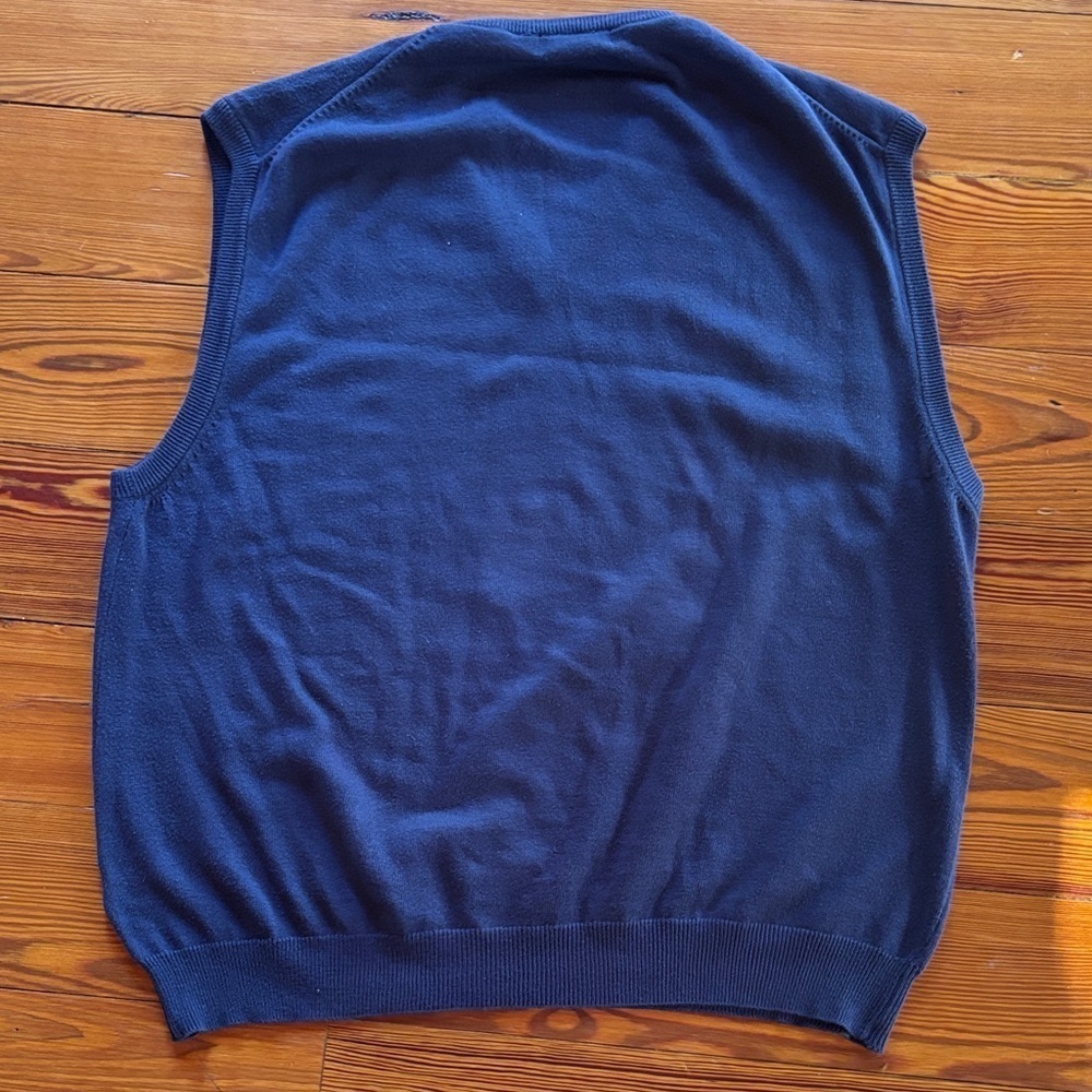 Vintage Sweater Lyle & Scott V-Neck Argyle  Vest - Navy, Red, Light Blue Size XL - Picture 6 of 9